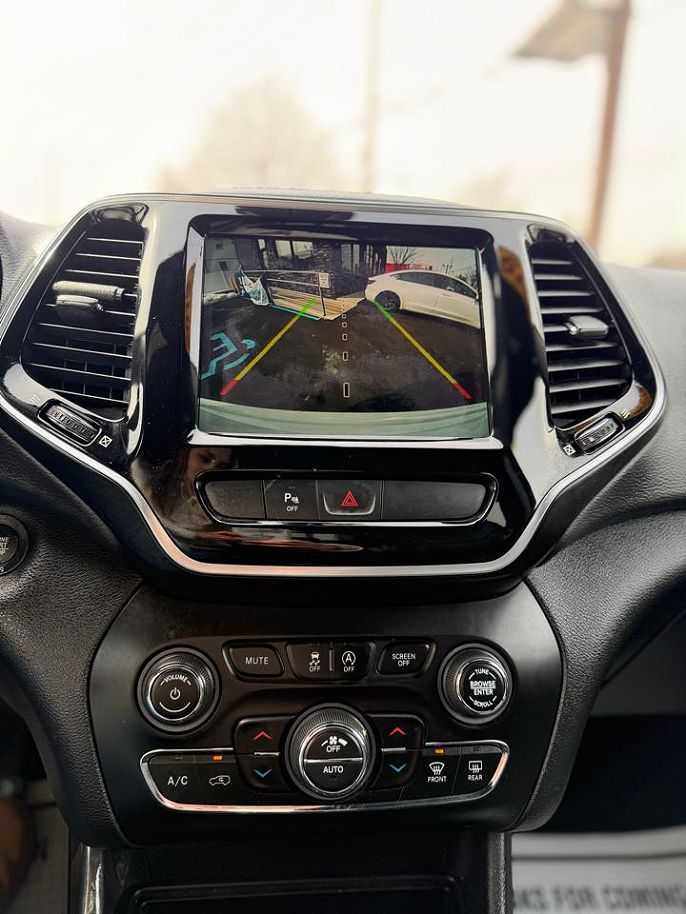 Vehicle view 15