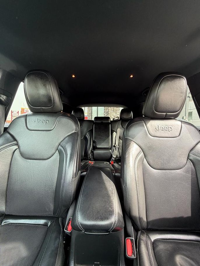 Vehicle view 18
