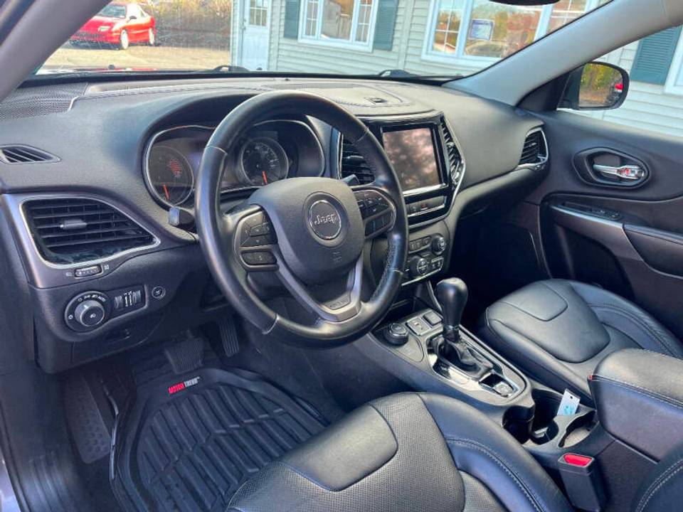 Vehicle view 10