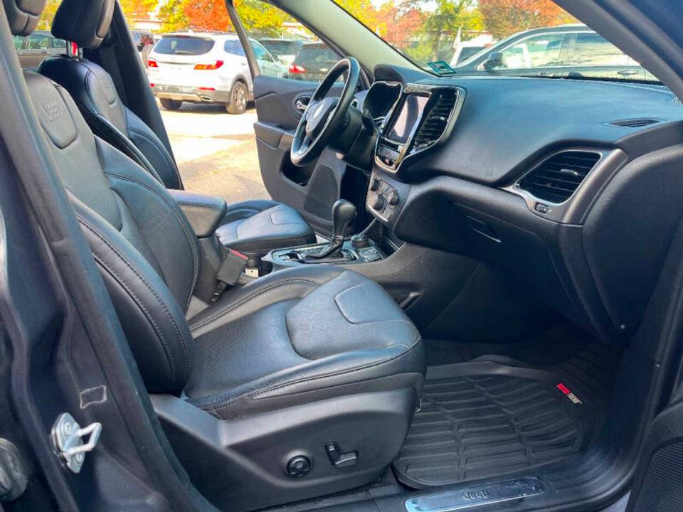 Vehicle view 13