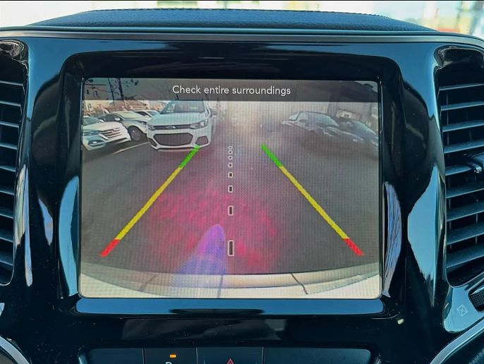 Vehicle view 7