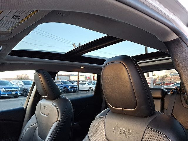 Vehicle view 15