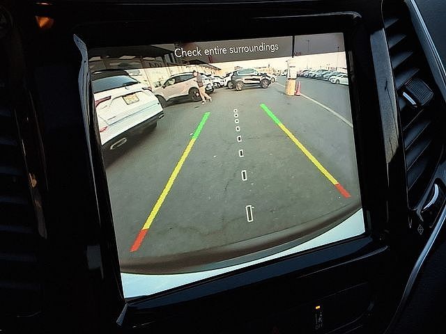 Vehicle view 19