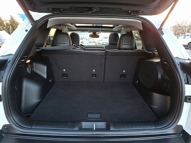 Vehicle view 28