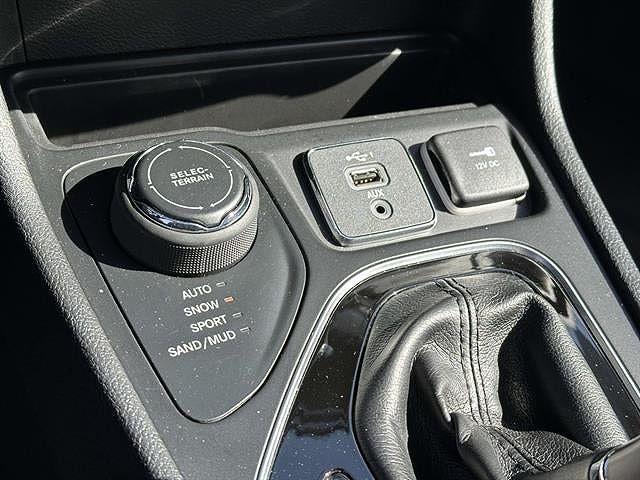 Vehicle view 21