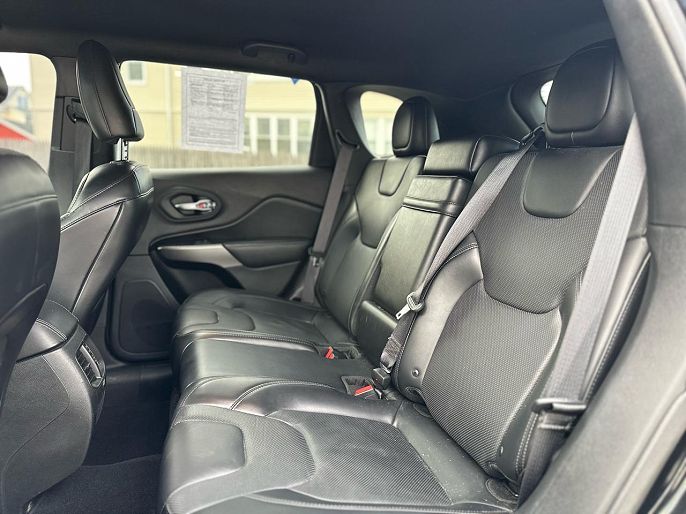 Vehicle view 12
