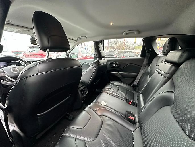 Vehicle view 6