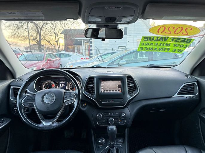 Vehicle view 6