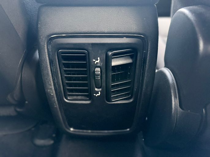 Vehicle view 19