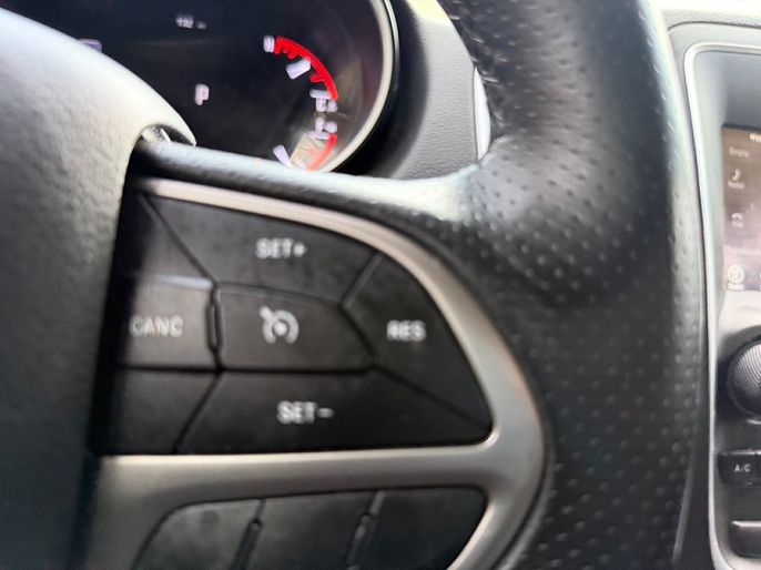 Vehicle view 25