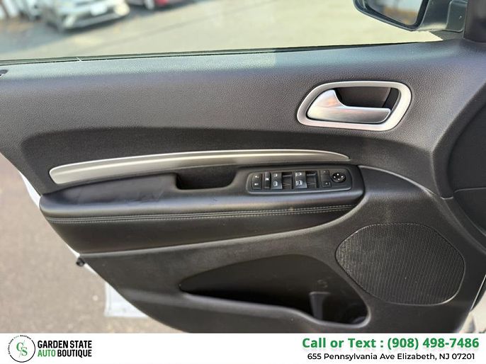 Vehicle view 15