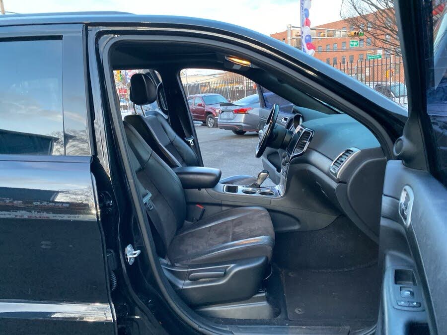 Vehicle view 26