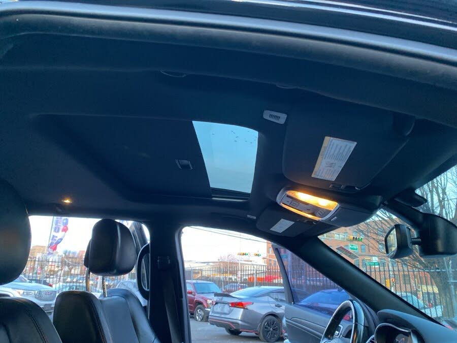 Vehicle view 28