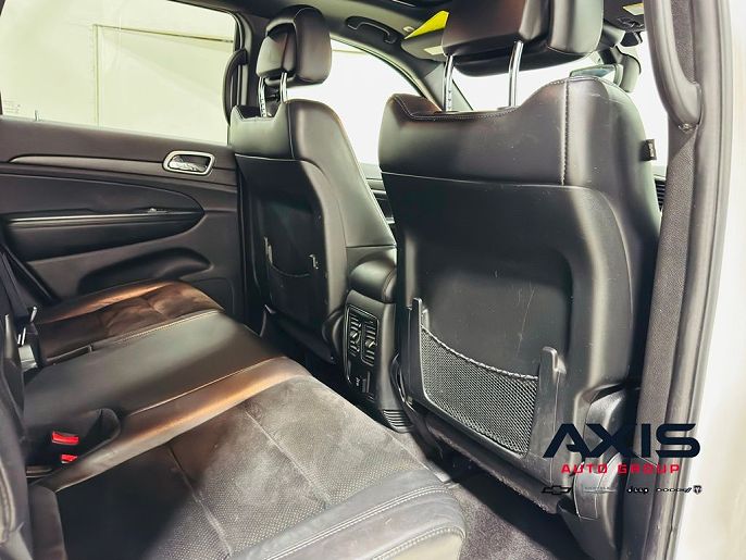 Vehicle view 28