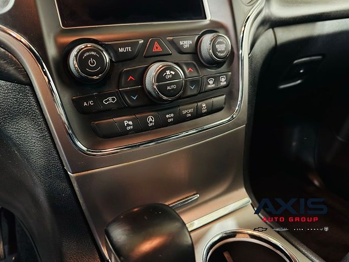 Vehicle view 32