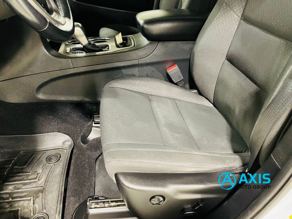 Vehicle view 23
