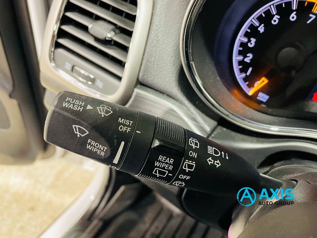 Vehicle view 37