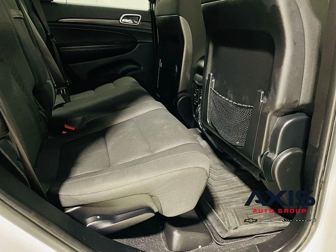Vehicle view 79