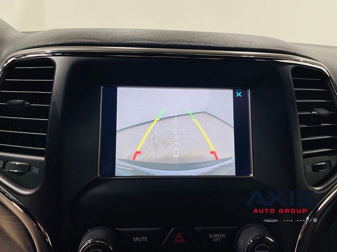 Vehicle view 89