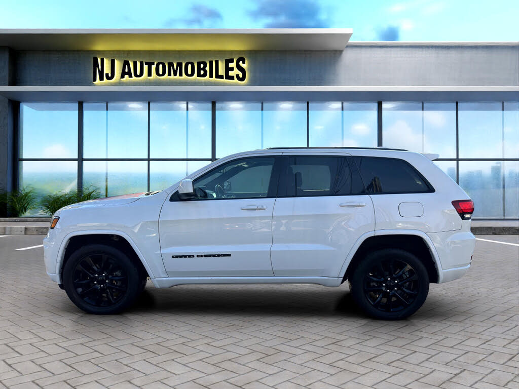 Vehicle view 4