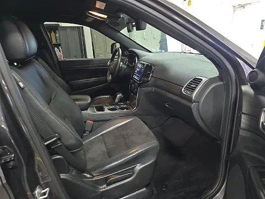 Vehicle view 14
