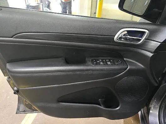 Vehicle view 15