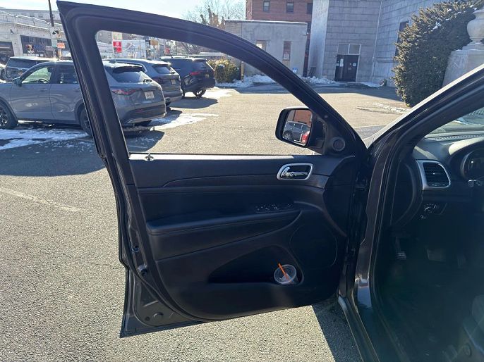 Vehicle view 15