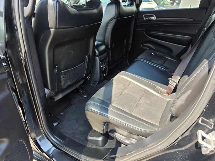 Vehicle view 14