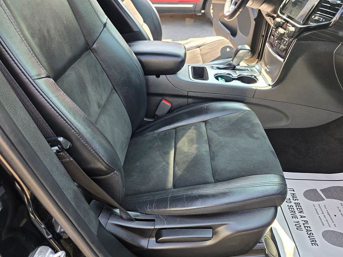 Vehicle view 17