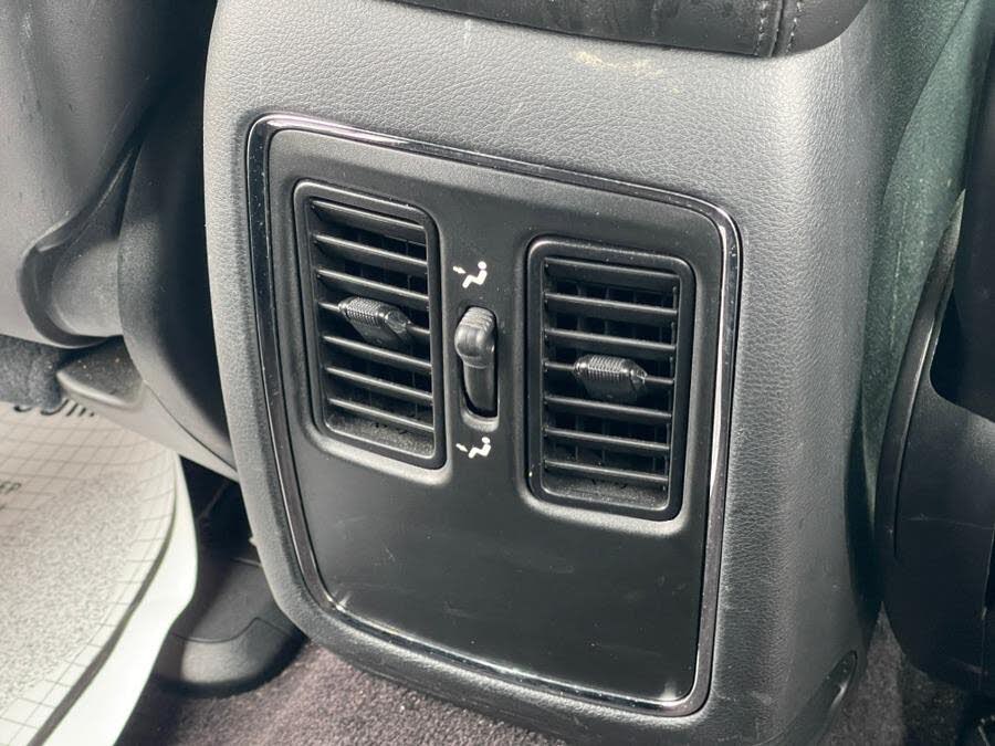 Vehicle view 17