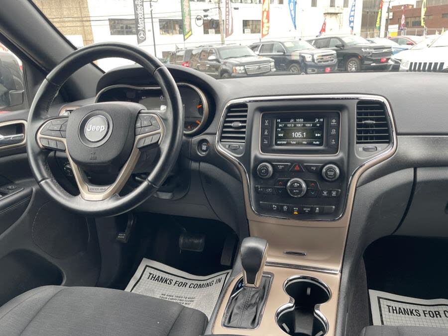 Vehicle view 19