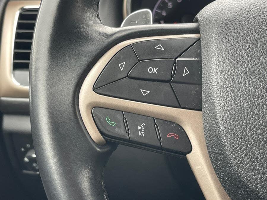 Vehicle view 25