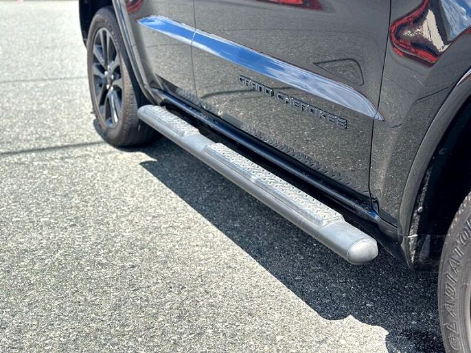 Vehicle view 14
