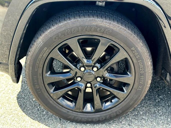 Vehicle view 15