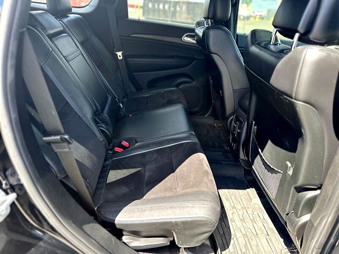 Vehicle view 34
