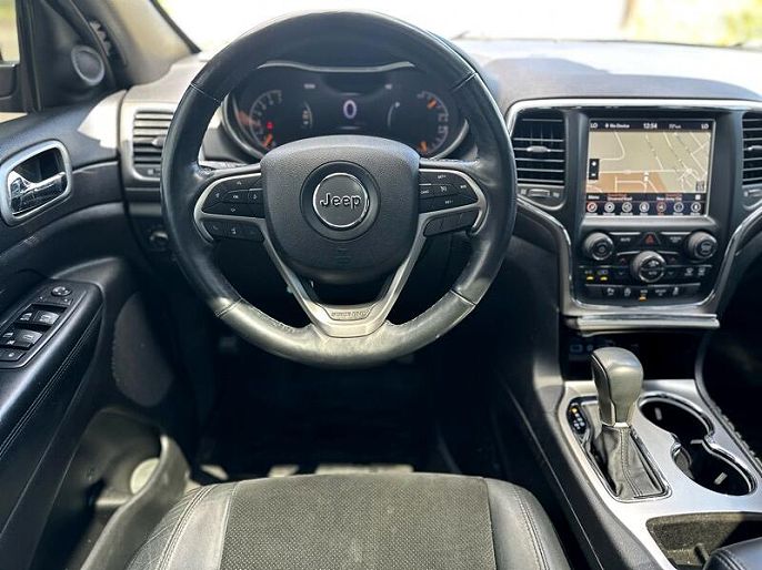 Vehicle view 39