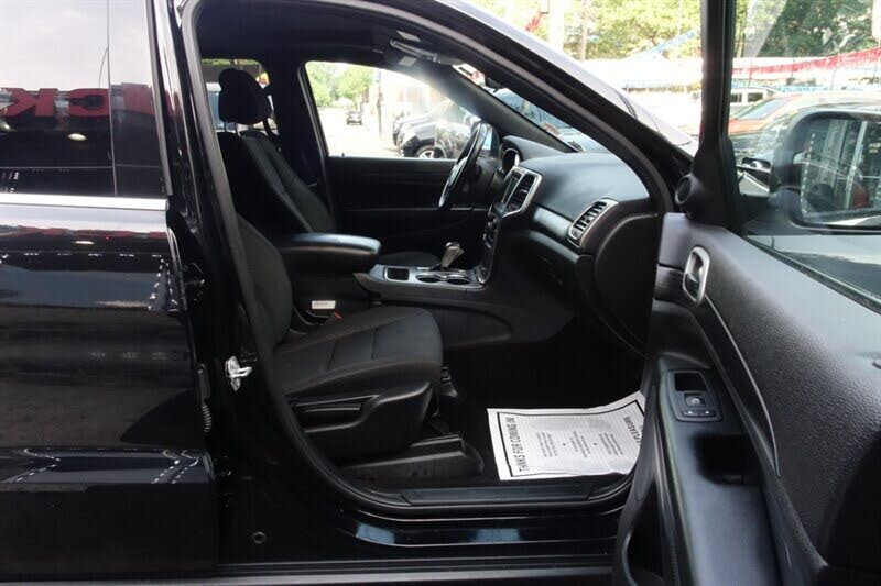 Vehicle view 14