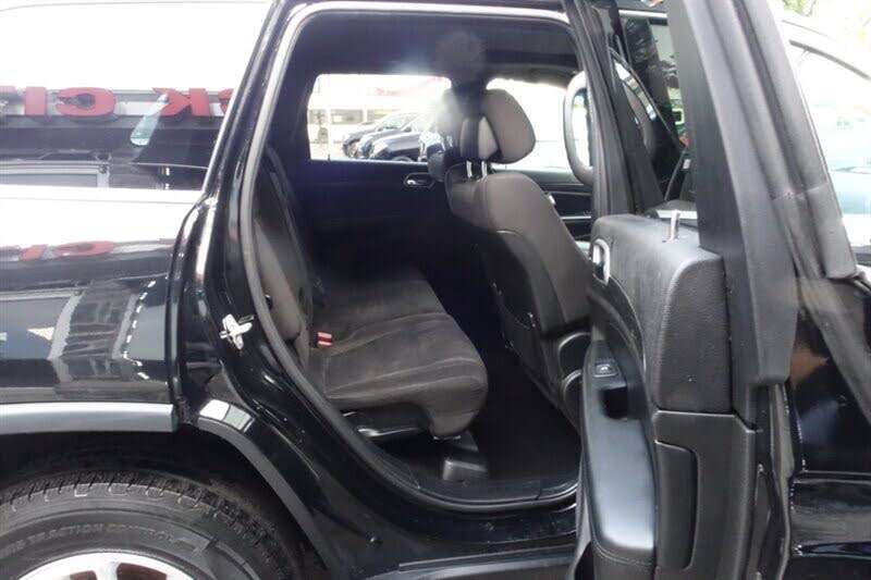 Vehicle view 16
