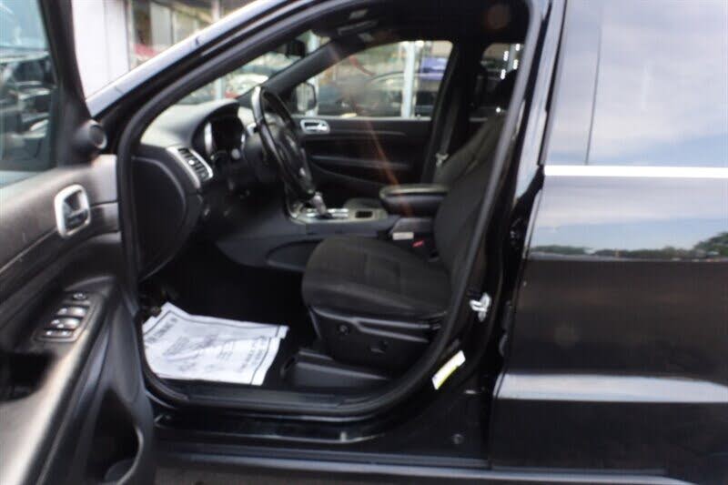 Vehicle view 9