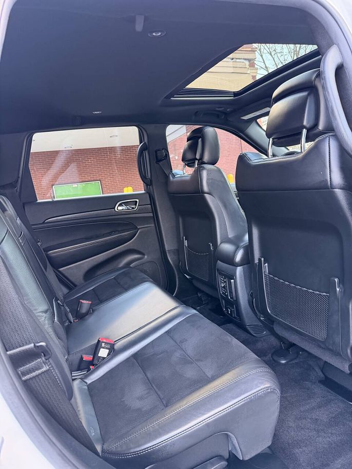 Vehicle view 14