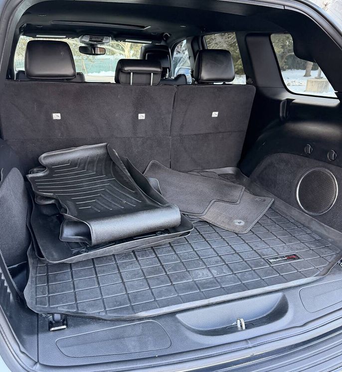Vehicle view 17