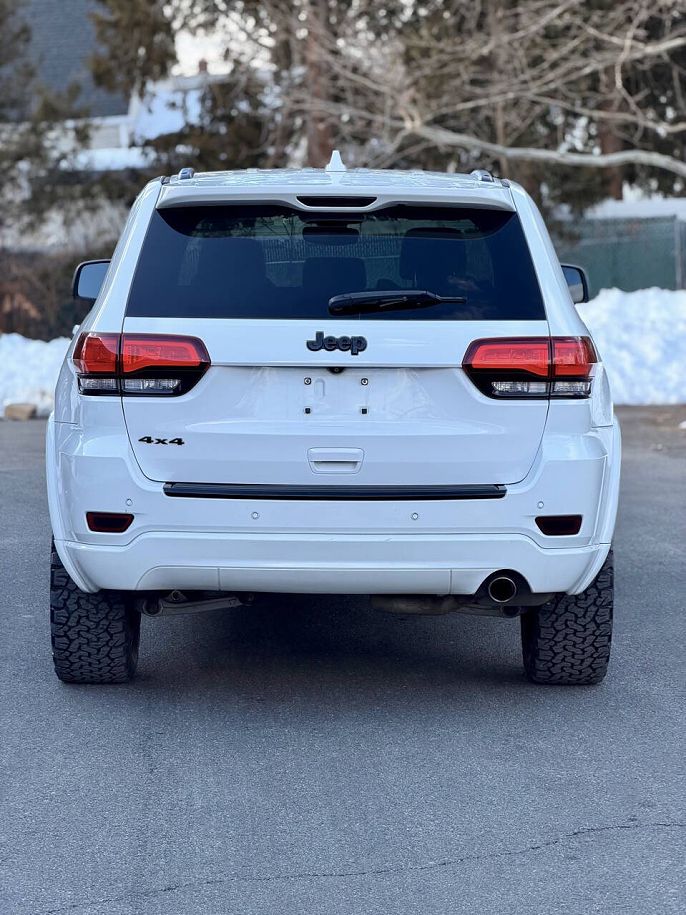 Vehicle view 6