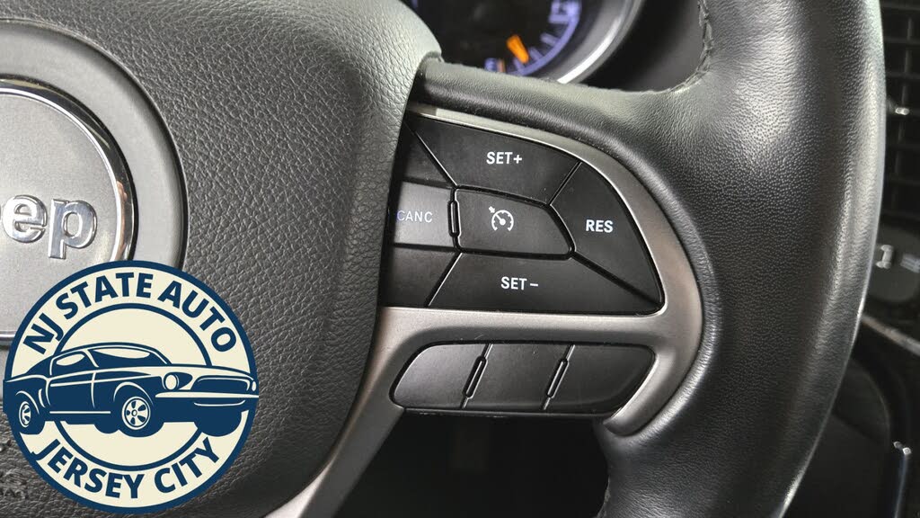 Vehicle view 14