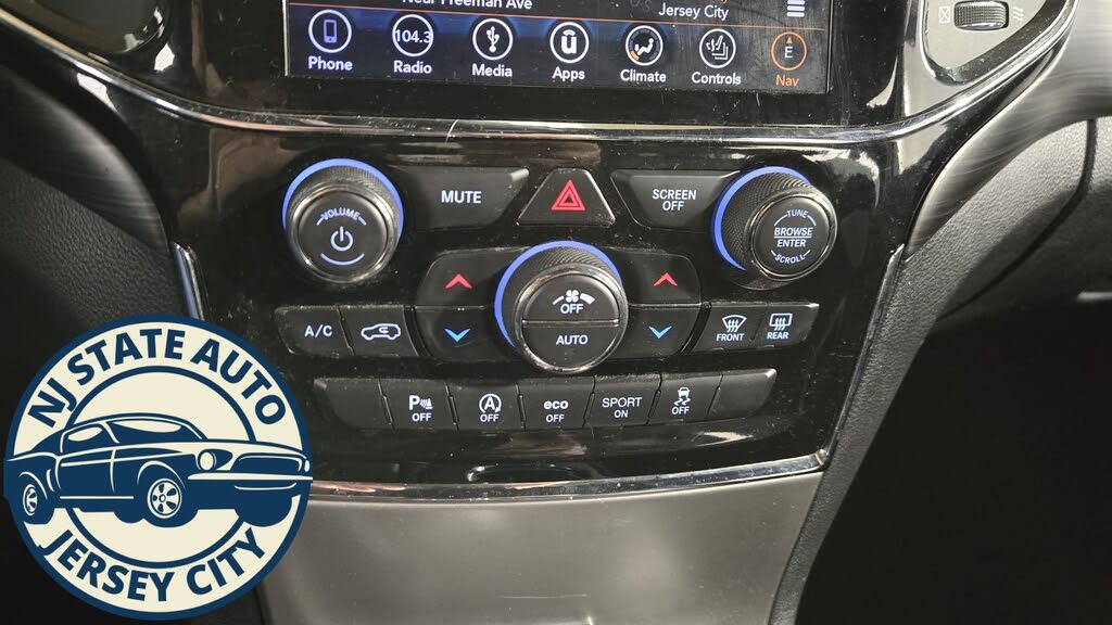 Vehicle view 16