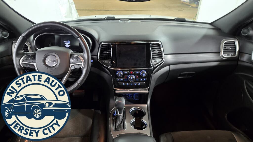 Vehicle view 25