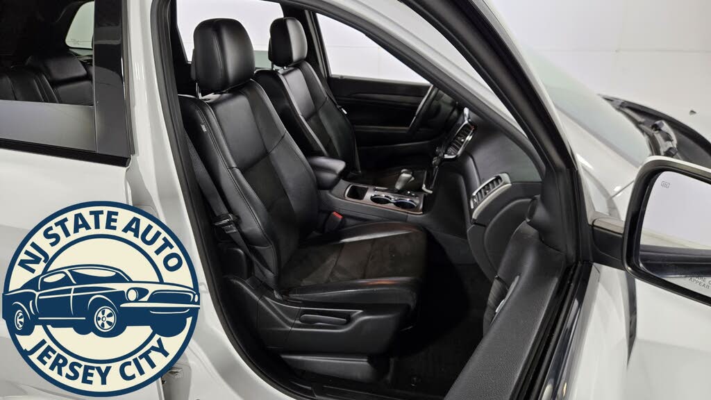 Vehicle view 33