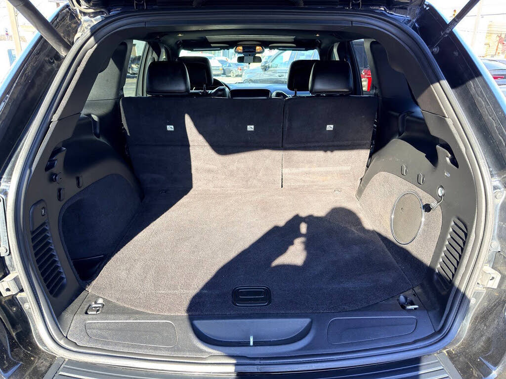 Vehicle view 14