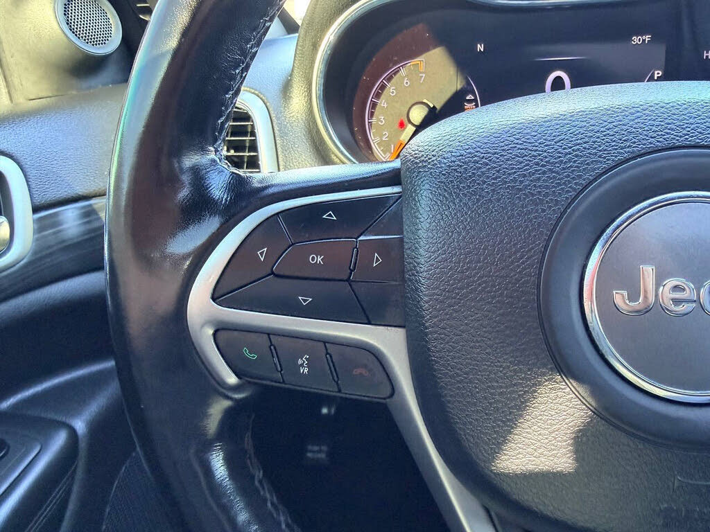 Vehicle view 37