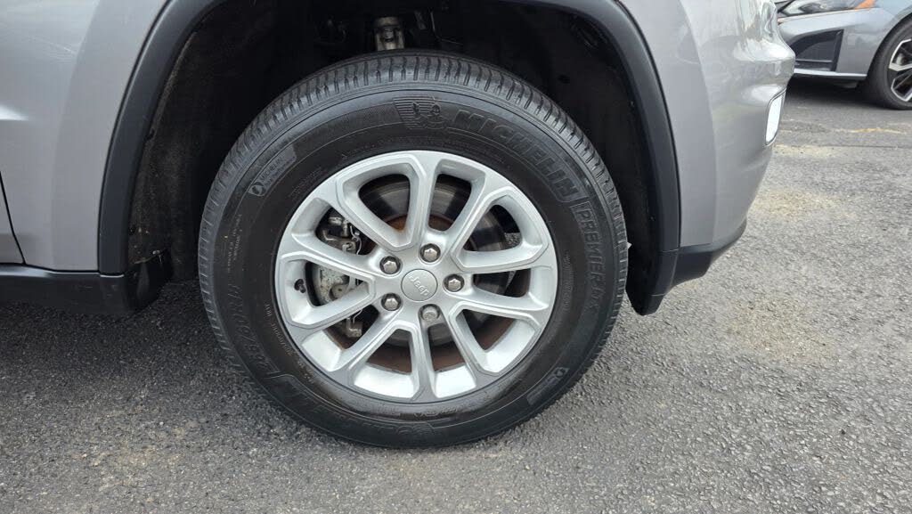 Vehicle view 13