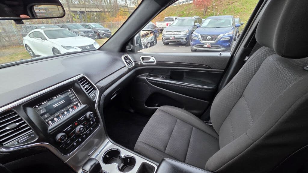 Vehicle view 23